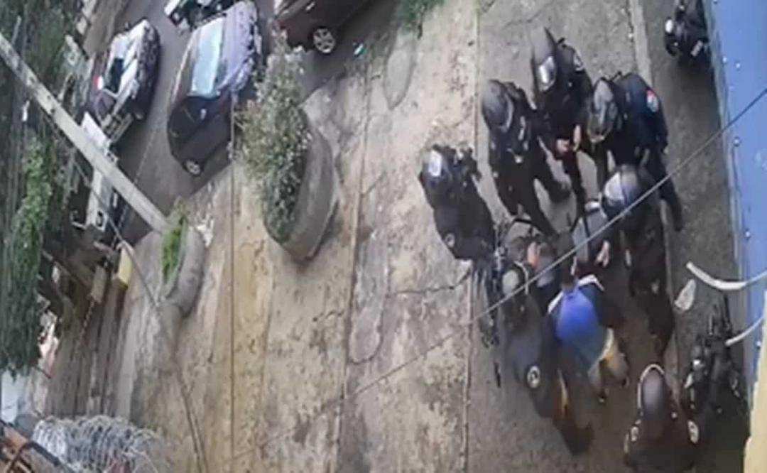 VIDEO. Denuncian a policías por robo durante una revisión
