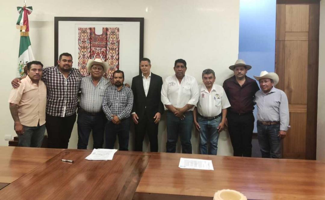 Uniones ganaderas de 3 regiones de Oaxaca denuncian invasión de 200 hectáreas en el Istmo