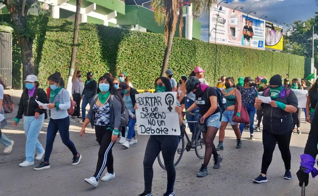 Resuena en Oaxaca el grito de mujeres y disidencias sexuales el 28S: “aún falta acceso real al aborto”