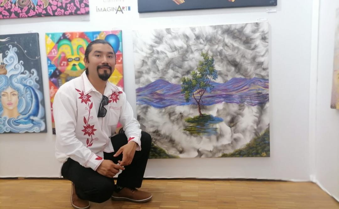 Paisajista de la Mixteca de Oaxaca expone su obra en el Museo Louvre de París
