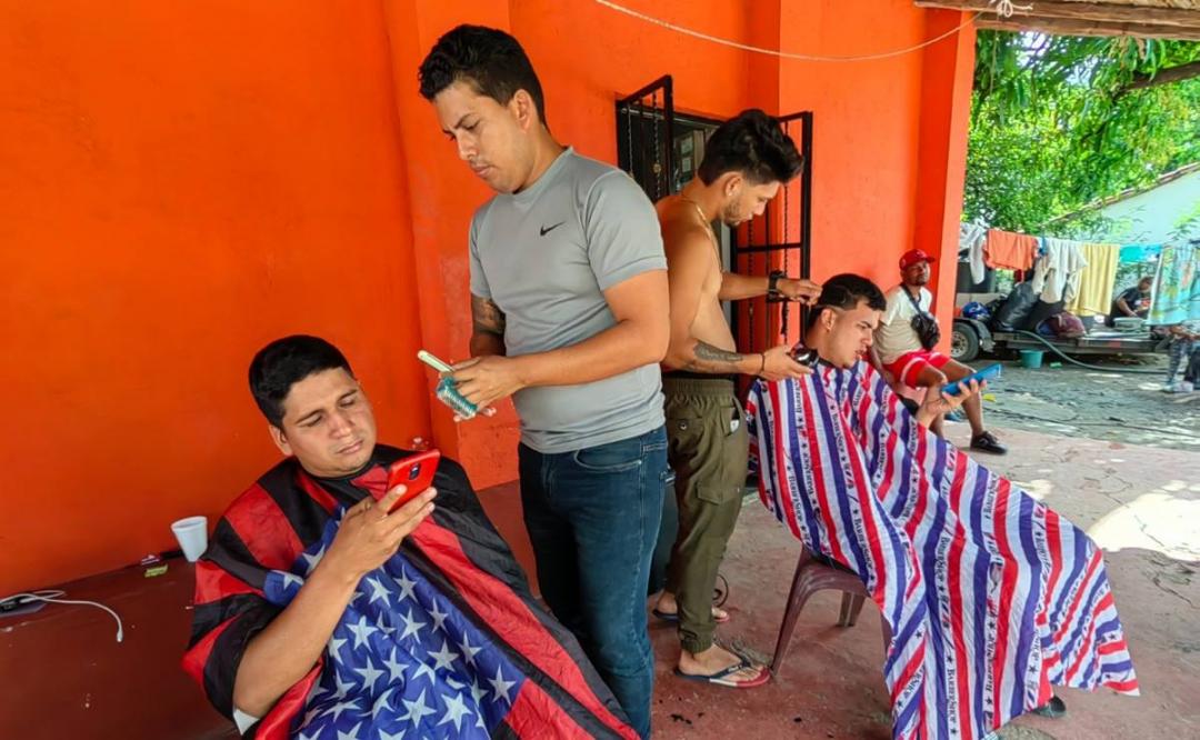 En Oaxaca agoniza y muere el sueño americano de miles de venezolanos varados en Tapanatepec