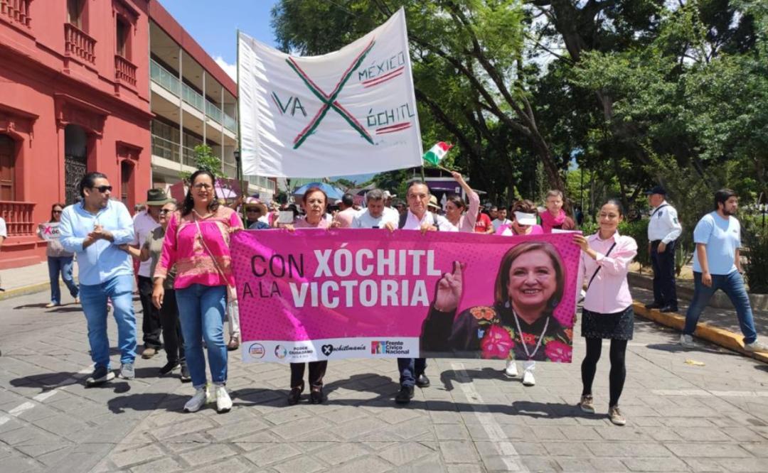 Al grito de “¡Xóchitl, no estás sola”, muestran en Oaxaca apoyo a coordinadora del Frente Amplio