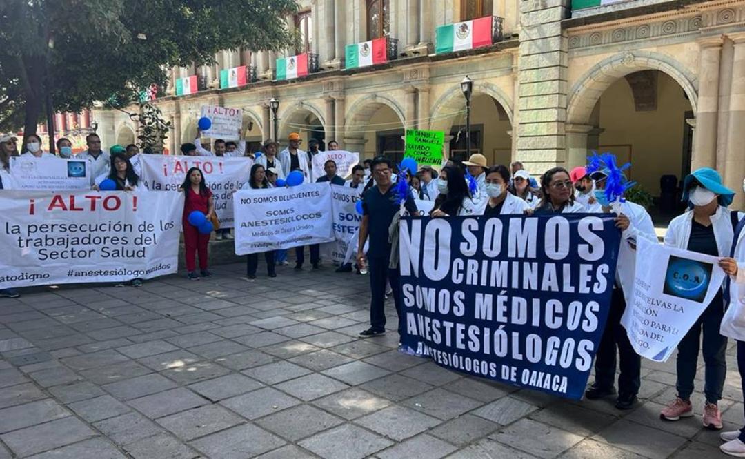 Protestan anestesiólogos de Oaxaca contra criminalización por uso de fentanilo