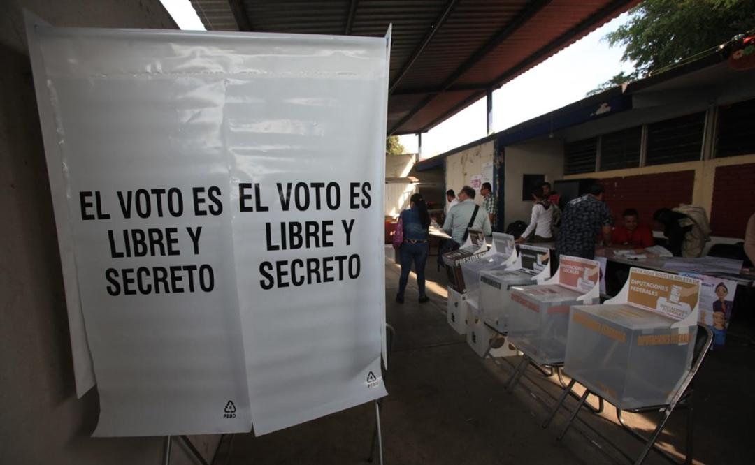 Con apenas 56% de casillas y 2 mil 552 sin instalar, arrancan elecciones en Oaxaca.