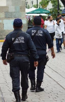 Abusos y falta de capacitaci&oacute;n en DH: omisi&oacute;n hist&oacute;rica en la polic&iacute;a municipal de Oaxaca encendi&oacute; las alertas