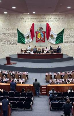 Piden expulsar del PRI a 4 diputados de Oaxaca que votaron a favor de la reforma al Poder Judicial de AMLO