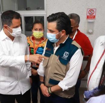 Analizan Murat, Jara y Zo&eacute; Robledo situaci&oacute;n del sector Salud de Oaxaca; recorren hospitales 