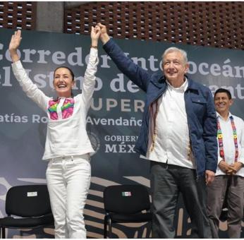 Claudia Sheinbaum recibe en Oaxaca primer saludo y reconocimiento de las Fuerzas Armadas