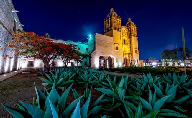 Se corona la ciudad de Oaxaca en los World Travel Awards, el “Oscar del  turismo mundial” | Oaxaca