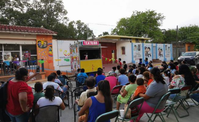 “Teatrino”, a mobile theater project for children from Oaxaca, begins its journey in Ixtaltepec