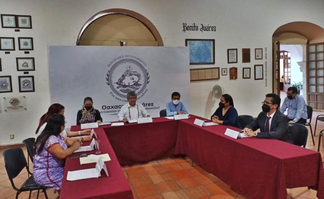 Ayuntamiento de Oaxaca de Ju&aacute;rez debe restituir salario descontado a regidores, determina TEEO