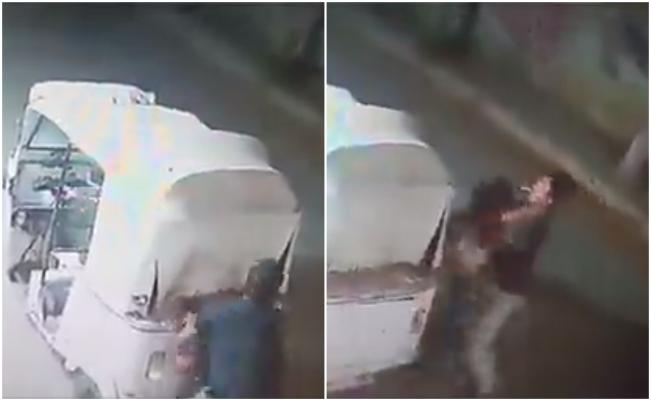 Indaga fiscal&iacute;a video en el que hombres someten a una mujer y la suben por la fuerza a un mototaxi