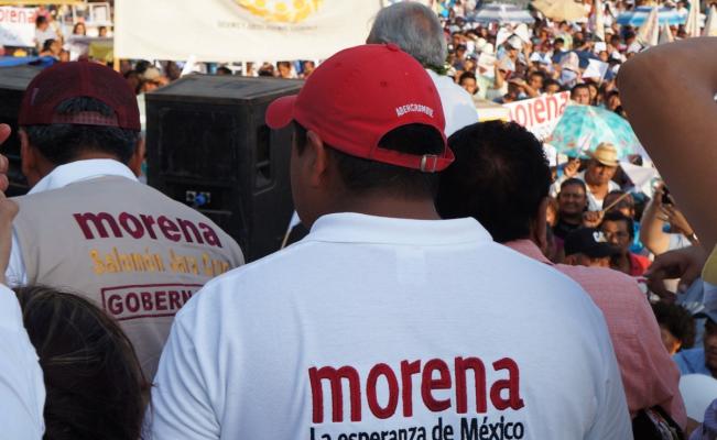Opta Morena Oaxaca por reelecci&oacute;n y familiares para presidencias municipales de la Cuenca