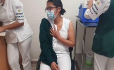 Avanza vacunación contra Covid-19 a trabajadores de primera línea en 13 hospitales del IMSS