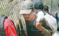 Fiscalía asegura a 21 migrantes en carretera 190 de los Valles Centrales de Oaxaca
