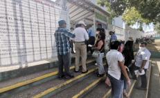 Personas de la tercera edad en Oaxaca exigen ser censados para vacuna Covid-19; convocatoria es falsa: IMSS