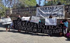 Exigen justicia a presos políticos de Eloxochitlán, tres acusados de asesinar a hermano de diputada de Oaxaca