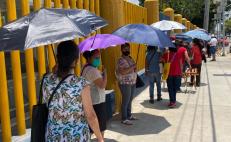 “Es un desastre, prefiero volver cuando no haya fila y busquen gente para vacunar”, dicen adultos de Oaxaca