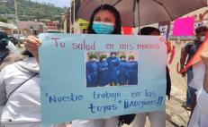 Personal del ISSSTE que combatió Covid-19 en Oaxaca y quedó desempleado pide apoyo a del magisterio