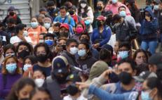 Entre aglomeraciones y reclamos avanza segunda jornada de vacunación emergente en Oaxaca
