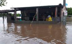 Inundaciones dejan incomunicadas a agencias de Juchitán, en el Istmo de Oaxaca; hay miles de damnificados 