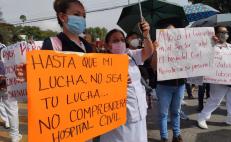 Trabajadores de la Salud de Oaxaca exigen intervención de AMLO ante despidos de personal en hospitales