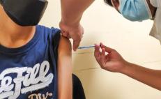 Aplican 3 mil dosis de vacuna antiCovid a adolescentes del Istmo de Oaxaca que viven con comorbilidades