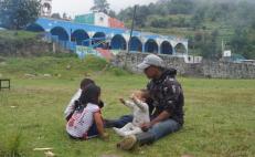 En Atlatahuca, Oaxaca, se huye para salvar la vida; niños, los más afectados por desplazamiento