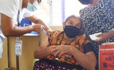 Aplican dosis de refuerzo contra Covid-19 en 4 municipios de Valles Centrales de Oaxaca
