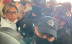 Exigen feministas a edil de Oaxaca de Juárez castigo a policías que agredieron a mujeres