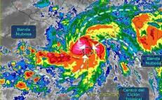 Huracán Agatha aumenta su fuerza; podría tocar tierra hoy en Oaxaca como categoría 3