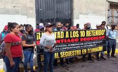 Esposas de 10 hombres retenidos en Ozumacín exigen la intervención del gobierno de Oaxaca