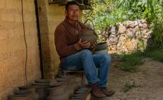 Migración y pocas ganancias matan a la alfarería en la Mixteca de Oaxaca, lamentan últimos artesanos