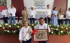 Renuevan autoridades y transmiten bastón de mando en 407 municipios indígenas de Oaxaca
