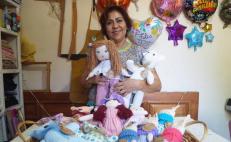 Hechas con amor: creadora de Oaxaca elabora muñecas que ayudan a sanar las emociones