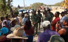 Pobladores de 3 municipos de Oaxaca frenan obras del Tren Transístmico; exigen diálogo con AMLO