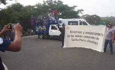 Por segundo día, zoques exigen con bloqueo cumplir sentencia de Los Chimalapas a favor de Oaxaca