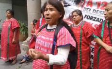 A 8 meses de desalojo del Palacio de Gobierno de Oaxaca, mujeres triquis exigen diálogo a Jara