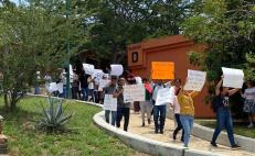 Acusan en Oaxaca despido injustificado de 16 empleados de la UTVCO, incluidos docentes