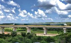 AMLO estrena Tren Maya; realiza recorrido de supervisión de Campeche a Mérida.