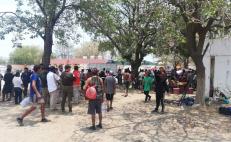 Personas del Viacrucis Migrante llegan al puerto de Salina Cruz, Oaxaca