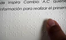 Presentan en Oaxaca la primera cartilla informativa sobre VIH elaborada en sistema braille