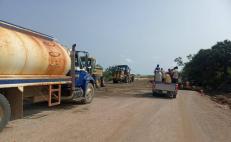 Frenan campesinos obras del Tren Transístmico en Oaxaca; acusan daños de constructora a río y caminos