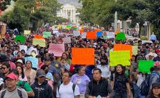 Marchan 5 mil trabajadores del gobierno de Oaxaca contra decreto de Jara que despide a mil 344 personas