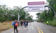 Caravana de migrantes "Rey de reyes" abandona territorio oaxaqueño e ingresa a Veracruz