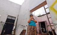Por &quot;da&ntilde;os menores&quot;, ofrecen en Oaxaca 5 mil pesos a damnificados del terremoto 7S excluidos de apoyos