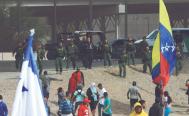 Condenan defensores de migrantes ataque a venezolanos en frontera EU-M&eacute;xico; hay 15 mil varados en Oaxaca