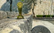 Recibe Zona Arqueol&oacute;gica de Mitla, Oaxaca, el trofeo dorado de la Copa Mundial INAH