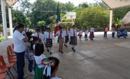 Mil profesores disidentes regresan a filas de la Secci&oacute;n 22 en la Cuenca de Oaxaca