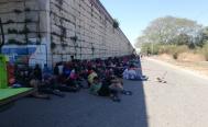 Otra vez niegan ingreso en Niltepec a 700 migrantes que cruzan Oaxaca